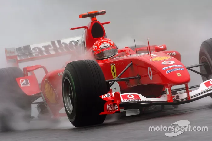 2004: el casco de su séptimo título