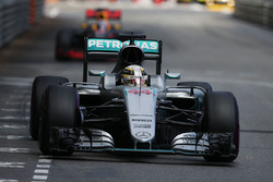 Льюис Хэмилтон, Mercedes AMG F1 W07 Hybrid