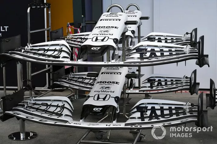 Spare AlphaTauri noses and front wings