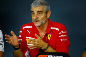 Maurizio Arrivabene, directeur, Ferrari, en conférence de presse
