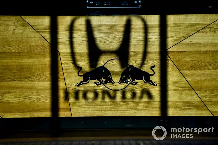 Parceria Red Bull Honda começou com o pé direito