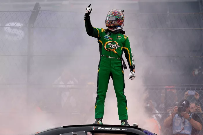 Daniel Suarez, JR Motorsports Chevrolet