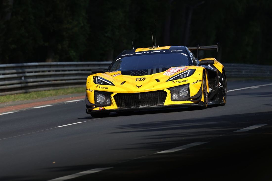 #81 TF Sport Corvette Z06 LMGT3.R ou Tom Van Rompuy, Rui Andrade, Charlie Eastwood