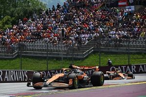 Oscar Piastri, McLaren MCL38, Lando Norris