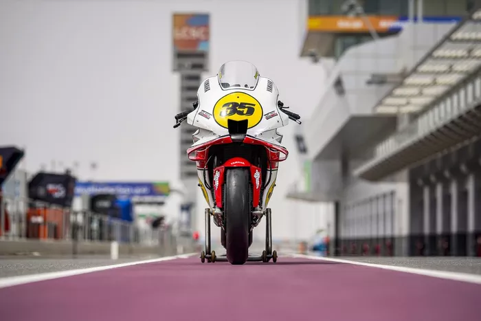 Yamaha YZR-M1, livrea speciale del 60esimo anniversario