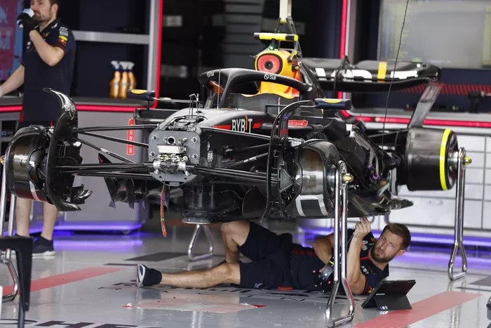 Red Bull Racing RB19 detalles técnicos