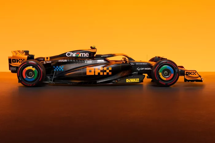 McLaren MCL60 özel görünümü, Singapur/Japon GP