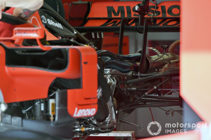 Ferrari SF90 exhaust