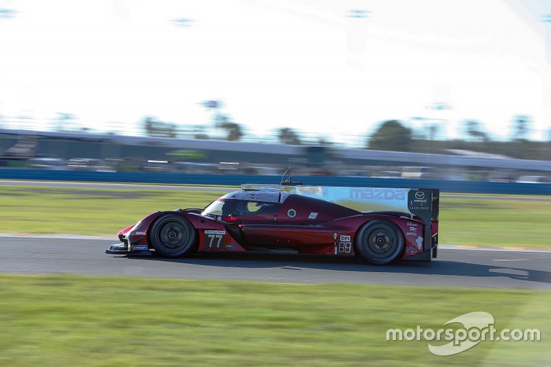 #77 Mazda Team Joest Mazda DPi, DPi: Oliver Jarvis, Tristan Nunez, Timo Bernhard, Rene Rast