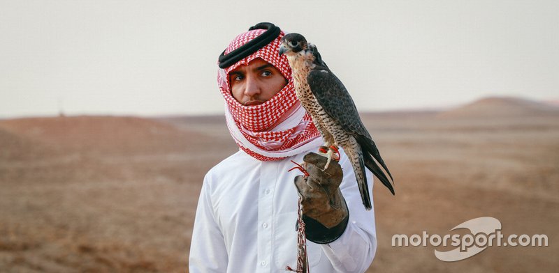 Il falconiere Abdulrahman Said Al Qahtani