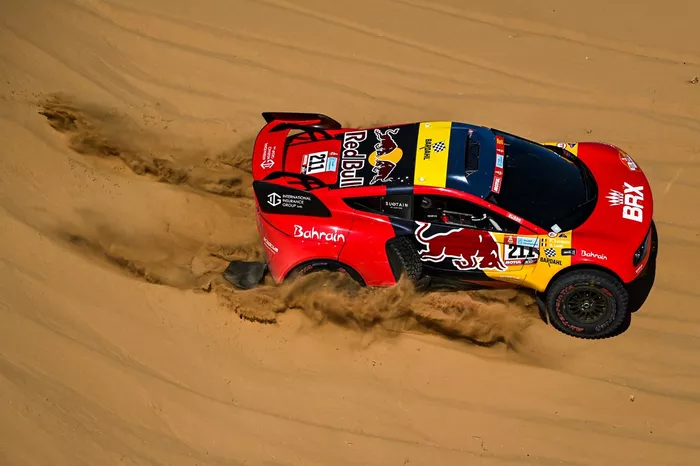 #211 Bahrain Raid Xtreme Prodrive: Sebastien Loeb, Fabian Lurquin