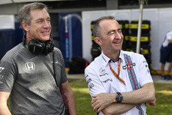 Tim Goss, McLaren Technical Director, Paddy Lowe, Williams Shareholder ve Technical Director