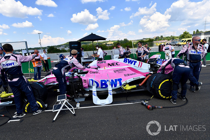 Sergio Perez, Force India VJM11 on the grid