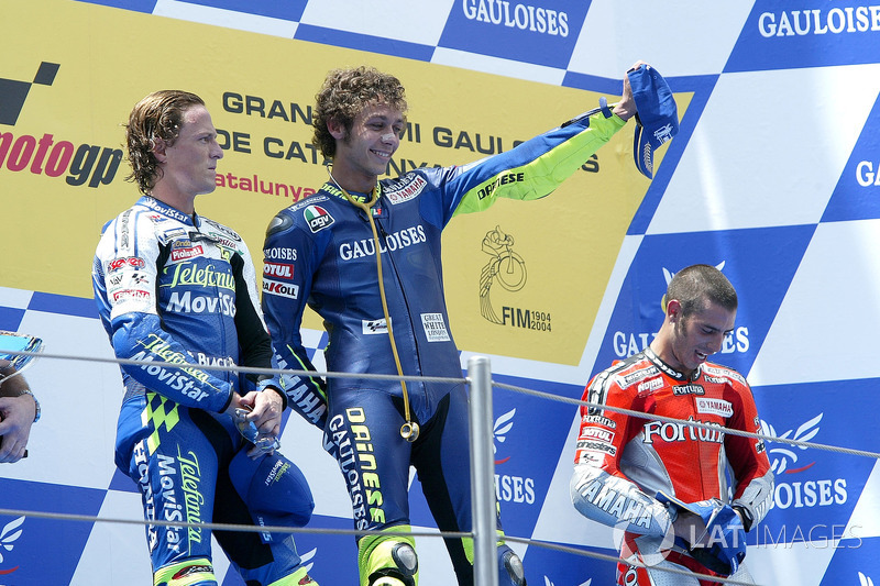 Podio: Sete Gibernau, Valentino Rossi, Marco Melandri