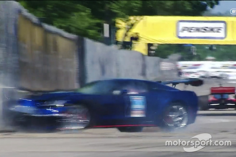 Kecelakaan pace car Corvette