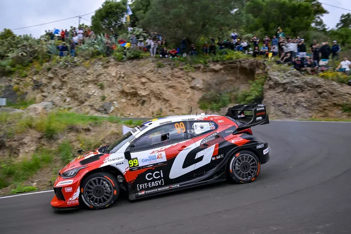 Oliver Solberg, Elliott Edmondson, Toyota Gazoo Racing WRT Toyota GR Yaris Rally1