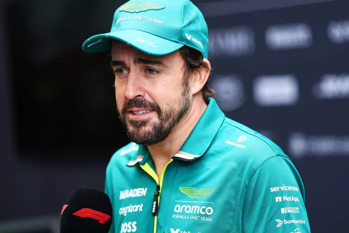 Fernando Alonso, Aston Martin Racing