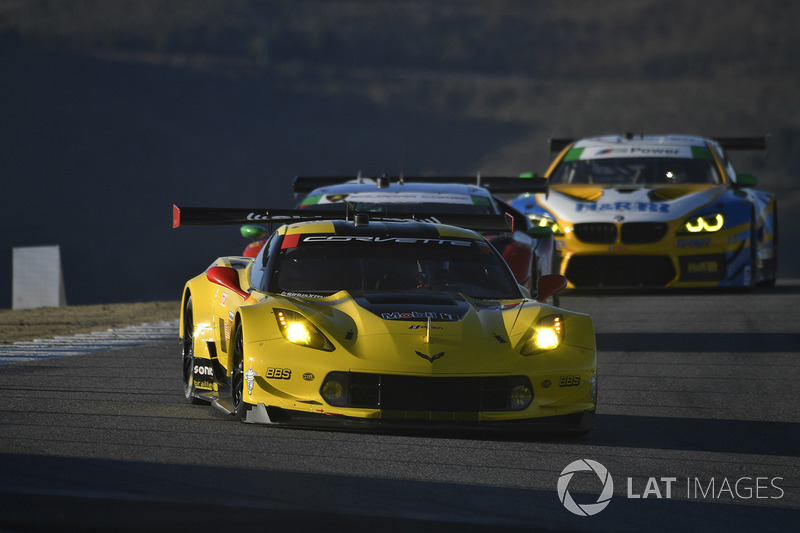 #4 Corvette Racing Chevrolet Corvette C7.R: Олівер Гевін, Томмі Мілнер