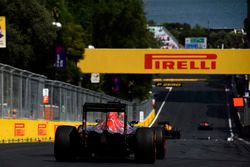 Carlos Sainz Jr., Scuderia Toro Rosso STR11