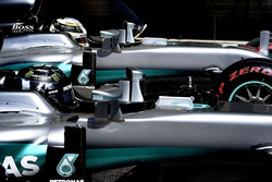 Lewis Hamilton, Mercedes AMG F1 W07 Hybrid; Nico Rosberg, Mercedes AMG F1 W07 Hybrid