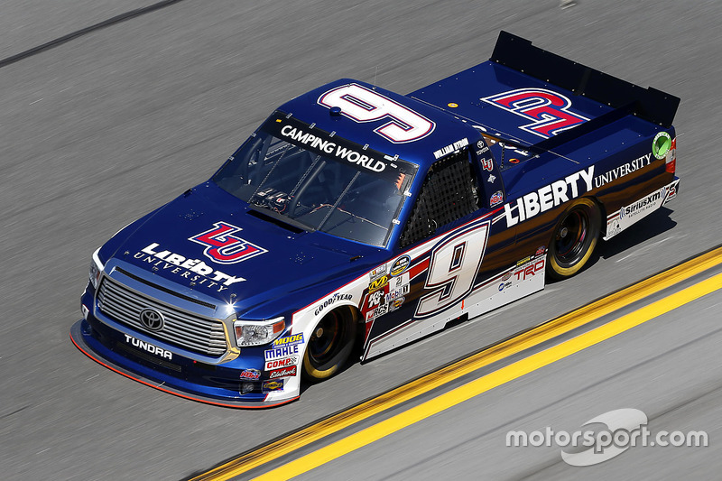 #9 William Byron (Busch-Toyota)