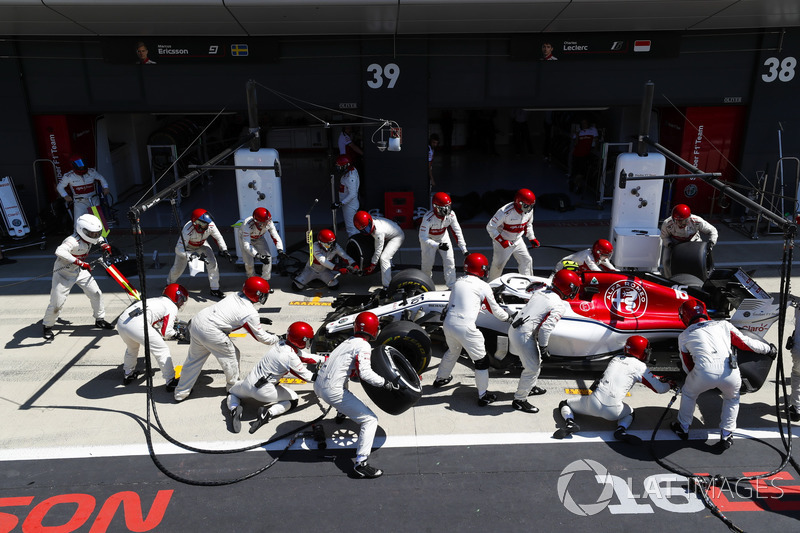 Charles Leclerc, Sauber C37, comes in for a stop