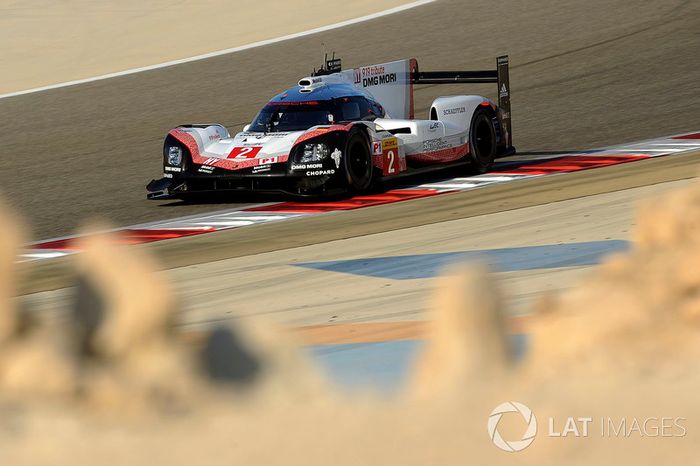 #2 Porsche Team Porsche 919 Hybrid: Timo Bernhard, Earl Bamber, Brendon Hartley