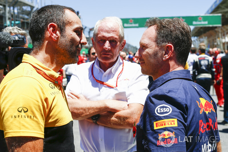 Cyril Abiteboul, directeur Renault Sport F1 Team, Helmut Markko, adviseur Red Bull Racing, Christian Horner, teambaas Red Bull Racing