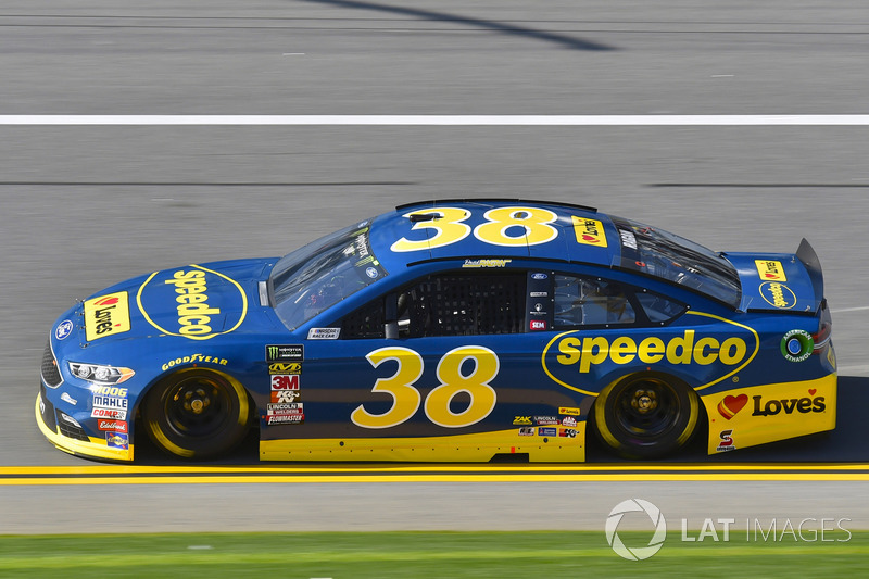 15. David Ragan, No. 38 Front Row Motorsports Ford Fusion