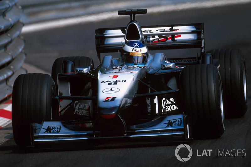 2000 : McLaren MP4/15, à moteur Mercedes