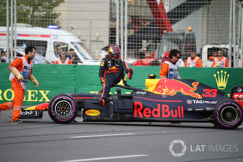 The crashed car of Max Verstappen, Red Bull Racing RB14