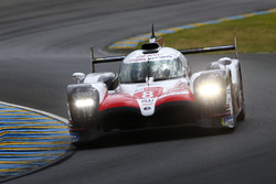 #8 Toyota Gazoo Racing Toyota TS050: Sébastien Buemi, Kazuki Nakajima, Fernando Alonso, Jose Maria Lopez, Anthony Davidson