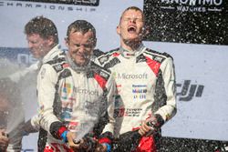 Ganadores Ott Tanak, Martin Järveoja, Toyota Yaris WRC, Toyota Gazoo Racing