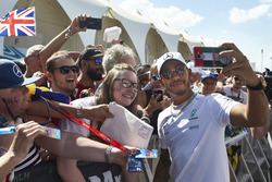 Lewis Hamilton, Mercedes AMG F1, meets some fans