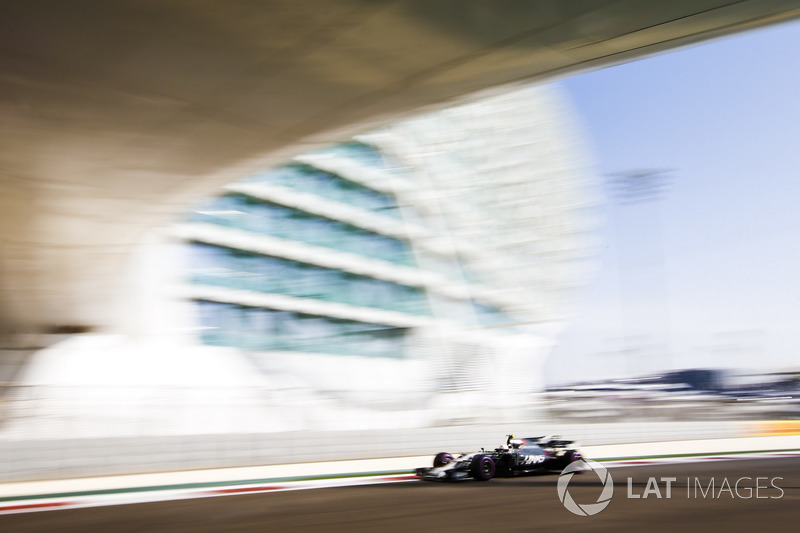 Антонио Джовинацци, Haas F1 Team VF-17
