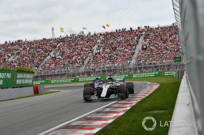 Lewis Hamilton, Mercedes-AMG F1 W09