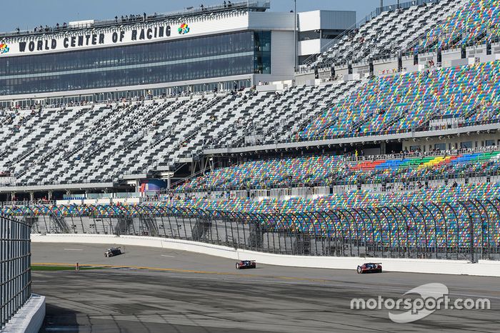 #66 Chip Ganassi Racing Ford GT, GTLM: Dirk Müller, Joey Hand, Sébastien Bourdais, #67 Chip Ganassi Racing Ford GT, GTLM: Ryan Briscoe, Richard Westbrook, Scott Dixon