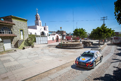 Thierry Neuville, Nicolas Gilsoul, Hyundai Motorsport Hyundai i20 Coupe WRC