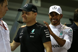 Valtteri Bottas, Mercedes AMG F1 and Lewis Hamilton, Mercedes AMG F1 celebrate