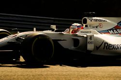 Luca Ghiotto, Williams FW40