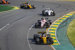 Nico Hulkenberg, Renault Sport F1 Team RS17, Esteban Ocon, Force India VJM10, Lance Stroll, Williams