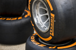 Pirelli lastikleri