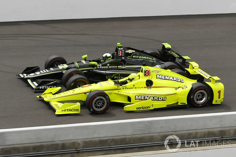 Simon Pagenaud, Team Penske Chevrolet, Juan Pablo Montoya, Team Penske Chevrolet
