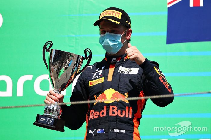 Liam Lawson, Hitech Grand Prix