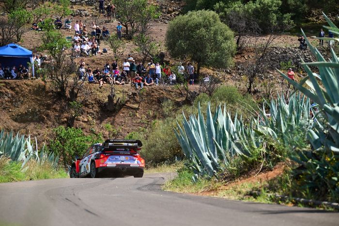 Adrien Fourmaux, Alexandre Coria, Hyundai World Rally Team Hyundai i20 N Rally1
