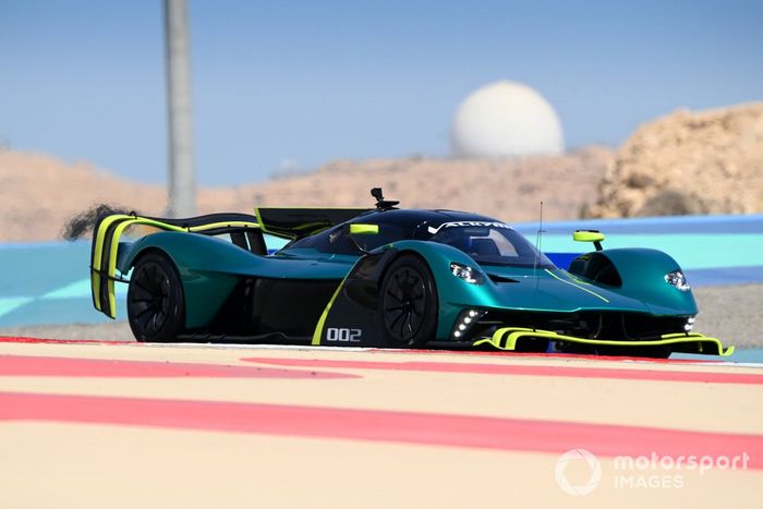 Aston Martin Valkyrie AMR Pro