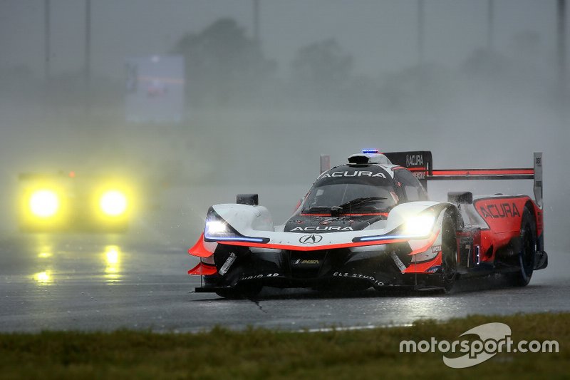 3. #7 Acura Team Penske Acura DPi: Ricky Taylor, Helio Castroneves, Alexander Rossi