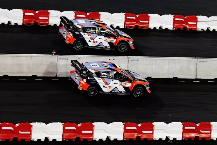 Thierry Neuville, Martijn Wydaeghe, Hyundai World Rally Team Hyundai i20 N Rally1, Otto Tänak, Martin Järveoja, Hyundai World Rally Team Hyundai i20 N Rally1