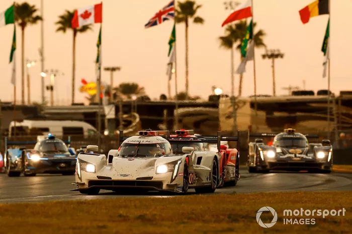#01 Chip Ganassi Racing Cadillac DPi: Renger van der Zande, Scott Dixon, Kevin Magnussen
