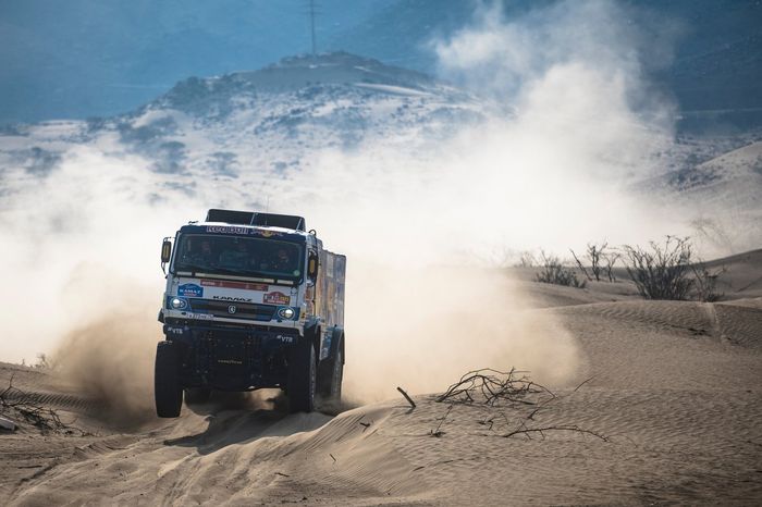 #509 Kamaz - Master: Airat Mardeev, Dmitriy Svistunov, Akhmet Galiautdinov